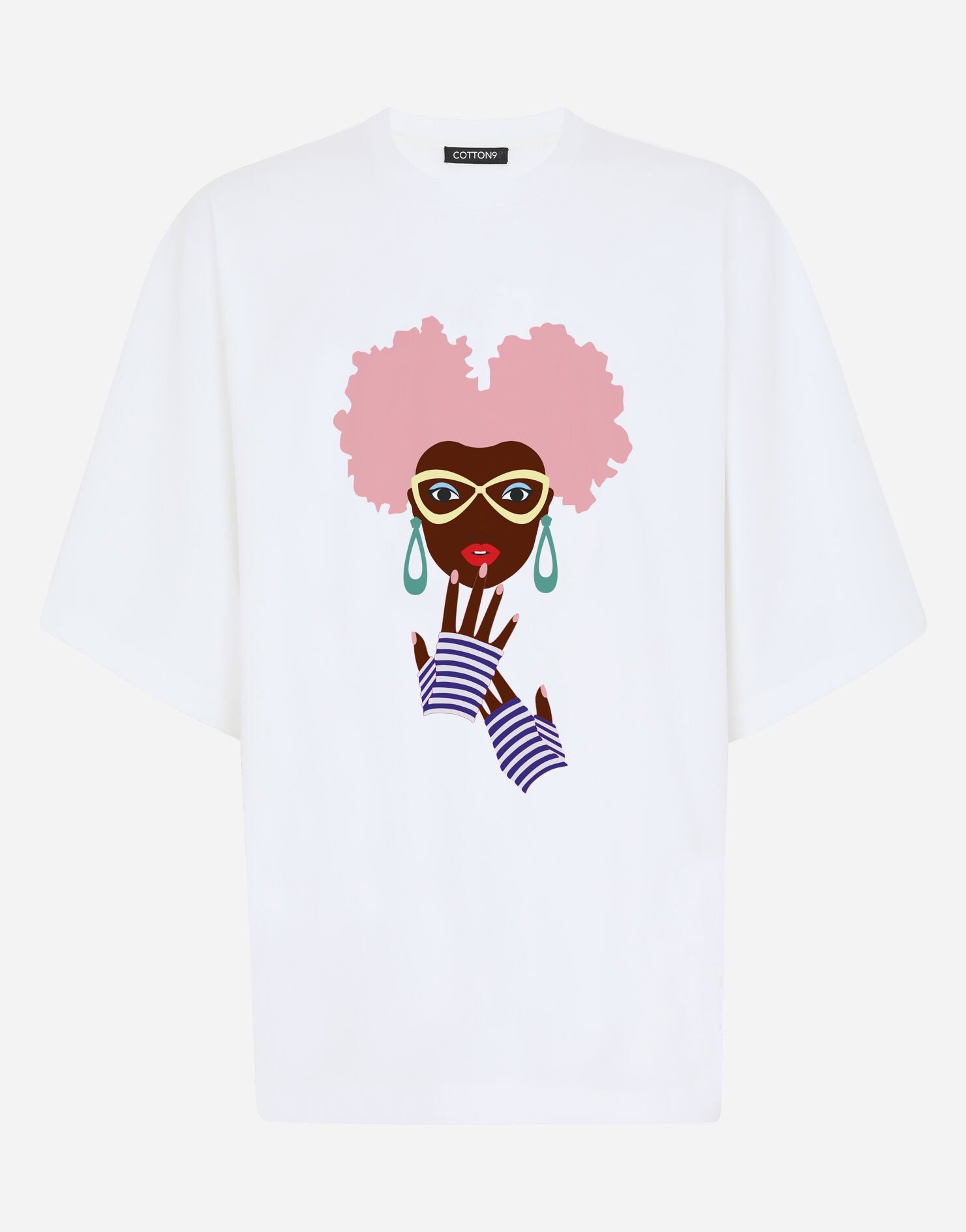 Minimalist Painted African Girl T-Shirt Minimalist Painted African Girl T-Shirt