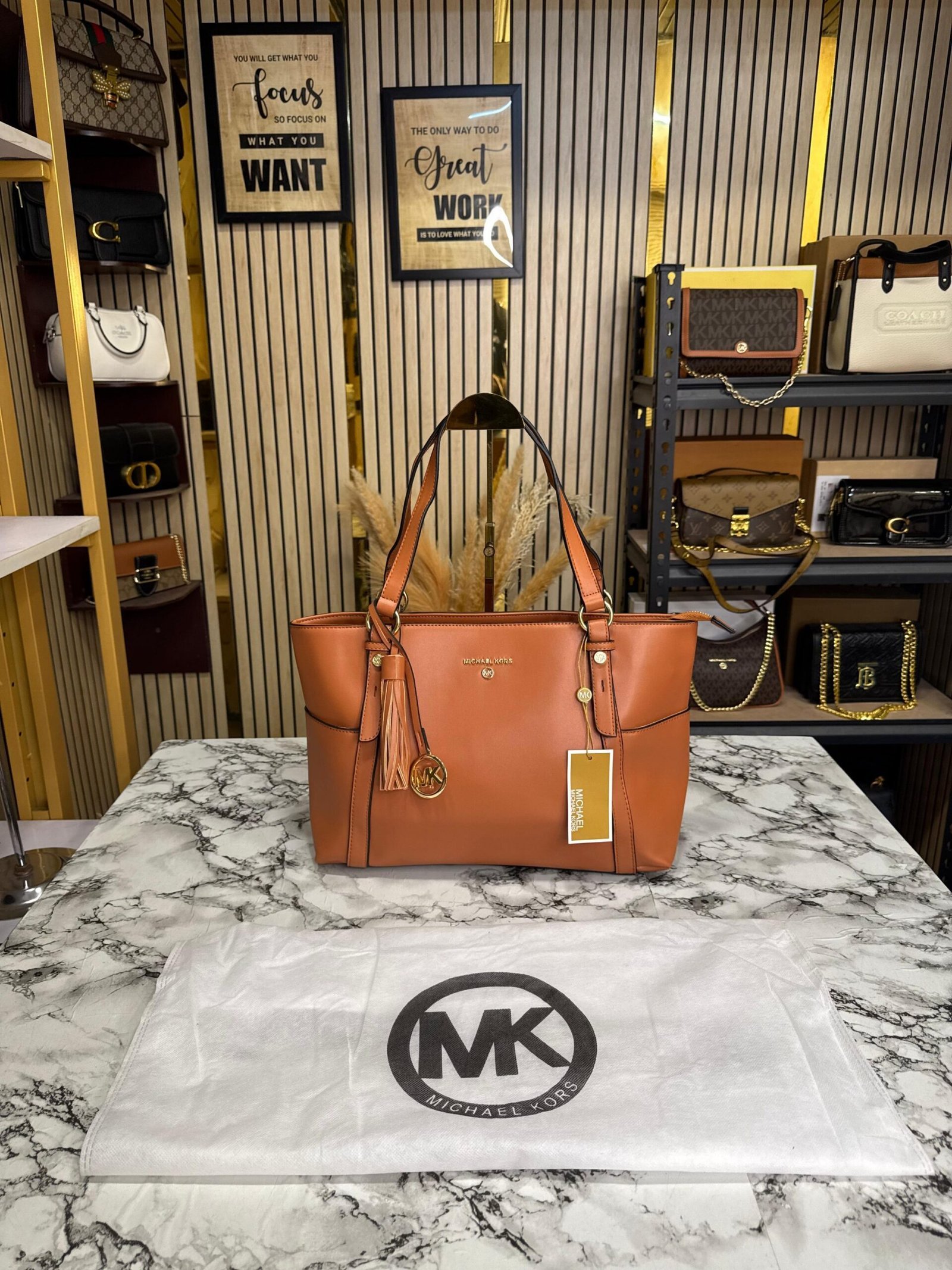 MICHAEL KORS SULLIVAN PREMIUM TOTE BAG 🤩✅