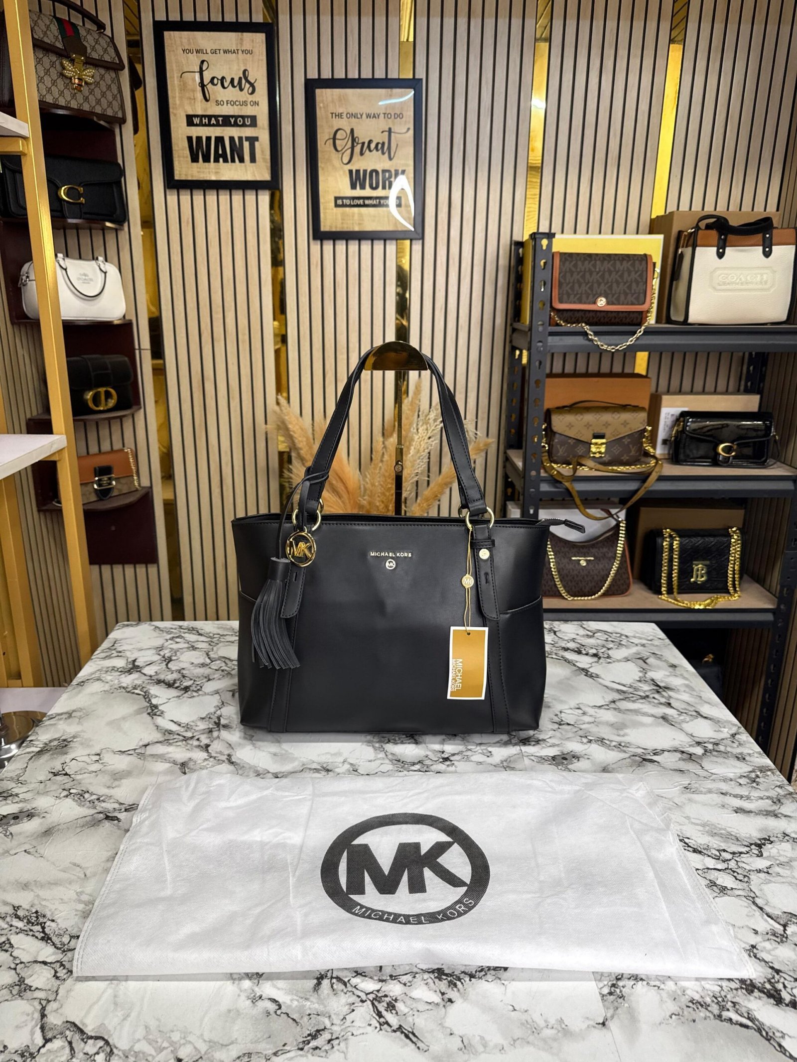 MICHAEL KORS SULLIVAN PREMIUM TOTE BAG π€©β