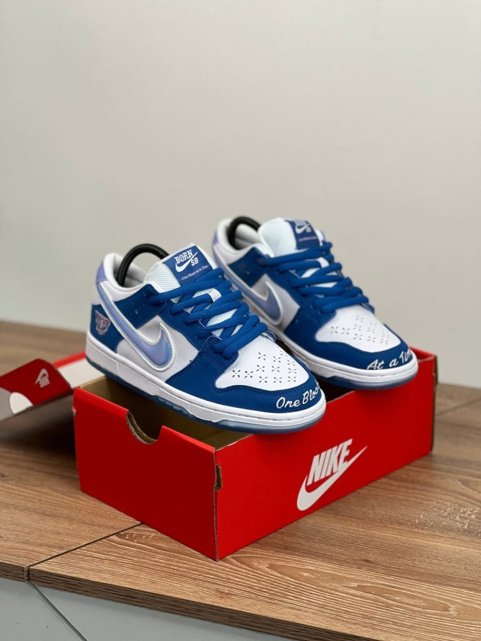 NK SB DUNK LOW BORN X RAISED ONE BLOCK AT TIME [BLUE / WHITE] EDITION 2708025