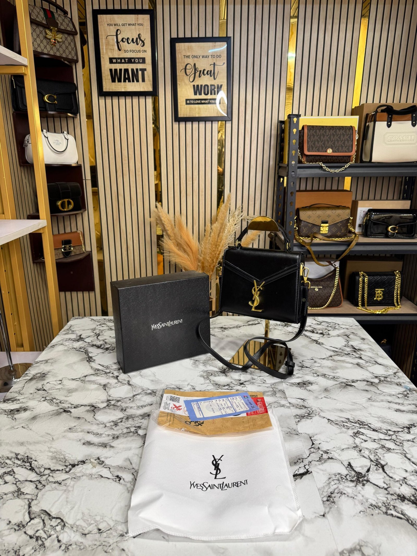 YSL SAINT LAURENT CASSANDRA TOP HANDLE PREMIUM BAG
